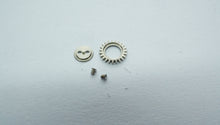 Lucien Picard LP Cal 77 - Movement Spares - Used ( Peseux 7020 )-Welwyn Watch Parts