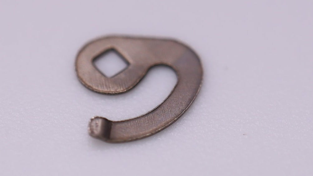 Kienzle - Calibre 57/19 - Part# Click Spring ?-Welwyn Watch Parts