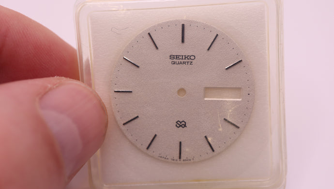 Seiko - Quartz Dial - SQ #7813-8009 / 01Z7 - NOS-Welwyn Watch Parts