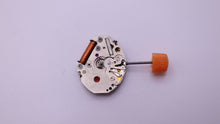 CCD Cal 5250 - Quartz Movement - NOS-Welwyn Watch Parts