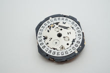 Seiko Quartz - Chronograph YM92A Movement-Welwyn Watch Parts