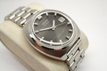 Seiko Sportsmatic - Charcoal Dial - Vintage - Model 7625-8200-Welwyn Watch Parts