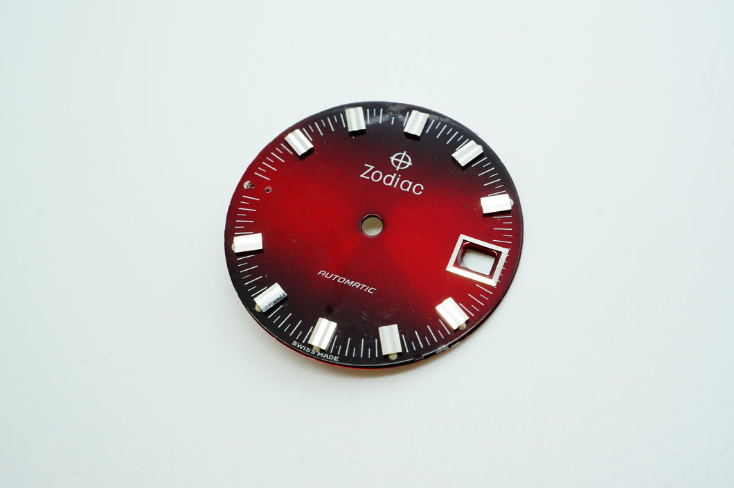 Zodiac Automatic Red Dial / Damaged - Used - 27mm-Welwyn Watch Parts