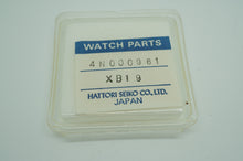 Seiko Ladies Quartz Dial - Model # 4N00-0960 - Black w Gold Arabic Numeral-Welwyn Watch Parts
