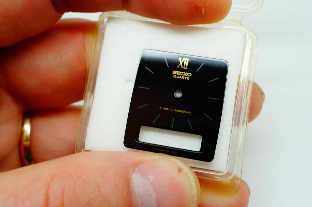 Seiko Quartz Gents Dial - Black Gloss w Gold - Model # H448-5130-Welwyn Watch Parts