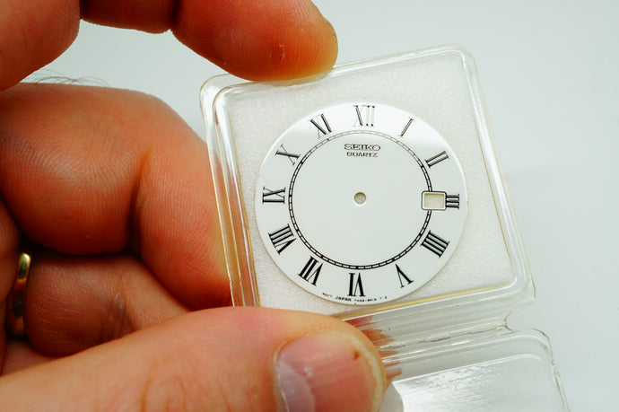 Seiko Quartz Gents Dial - Gloss White Roman - Model # 7N42-9A18-Welwyn Watch Parts