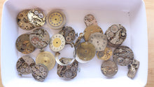 Lot Swiss Movements - Spares/Repairs/Projects - Ref M047-Welwyn Watch Parts