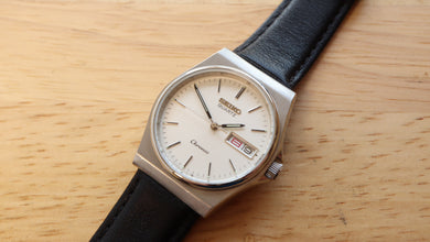 Seiko Chronos JDM - Model 8123-7090 - 1983 Vintage - Sapphire Glass-Welwyn Watch Parts